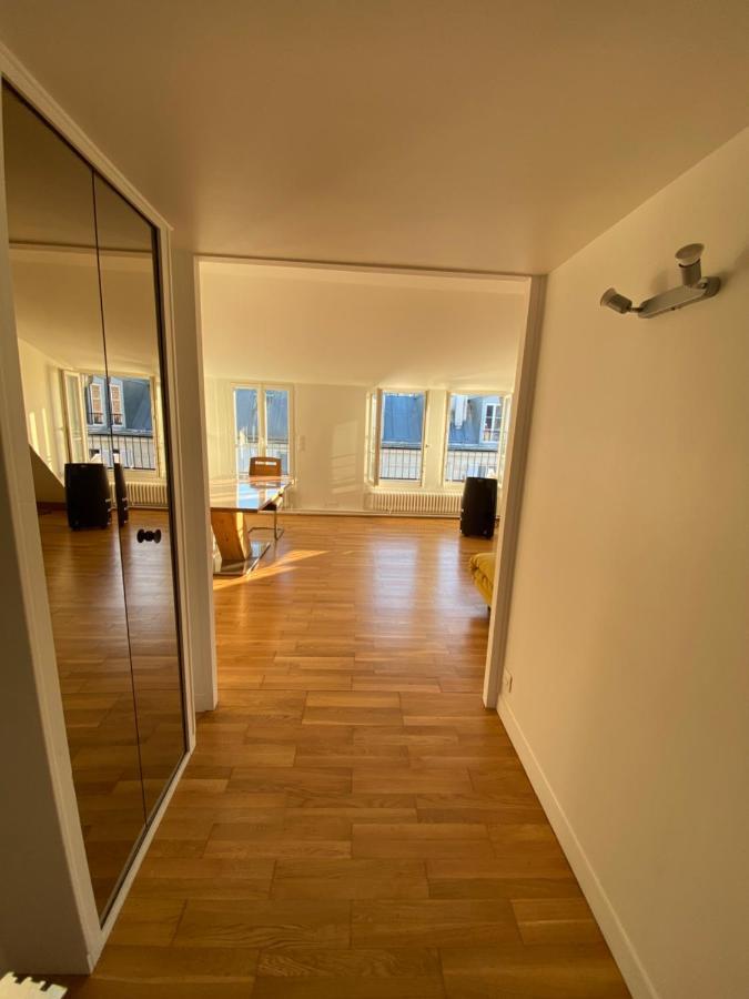 Upscale 80M2 2 Bedroom Apartment Near Champs Elysees Париж Экстерьер фото